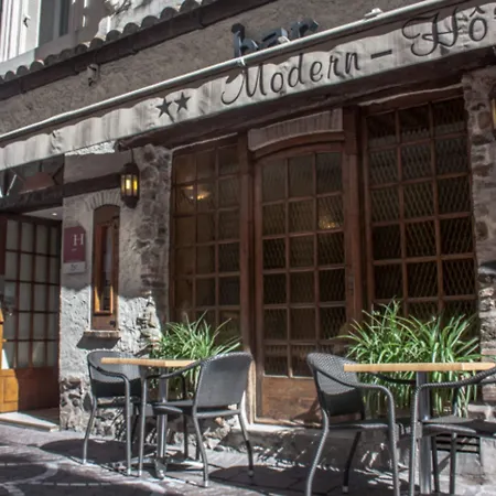 Modern Hotel Antibes