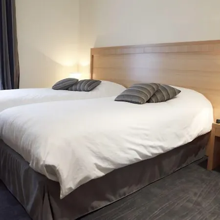 Hotel Modern 2*