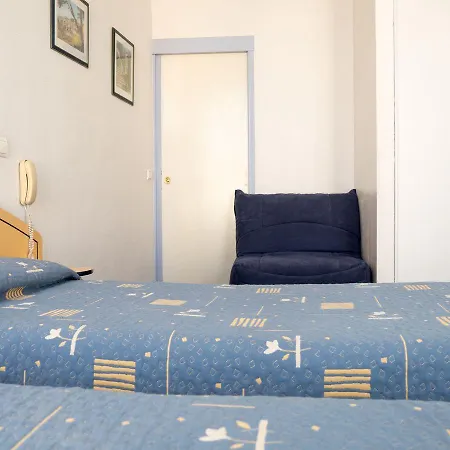 Modern Hotel Antibes